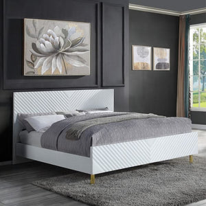 Gaines Queen Bed