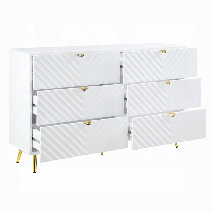 Gaines Dresser