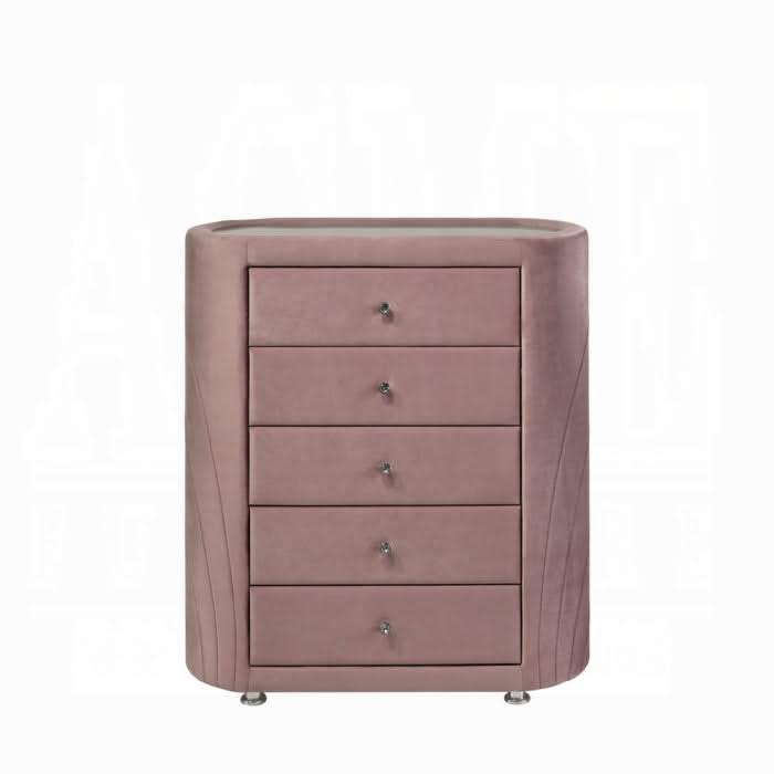 Salonia Chest
