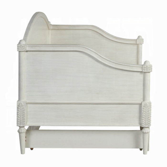 Lucien Daybed (Full)