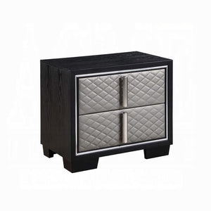 Nicola Nightstand