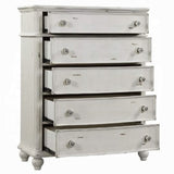 Jaqueline Chest