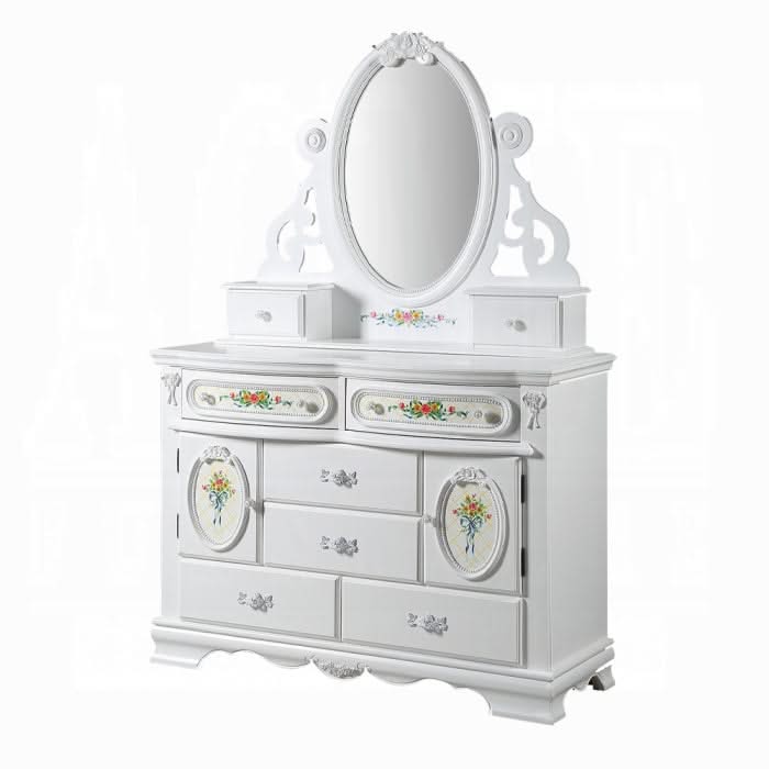 Flora Dresser