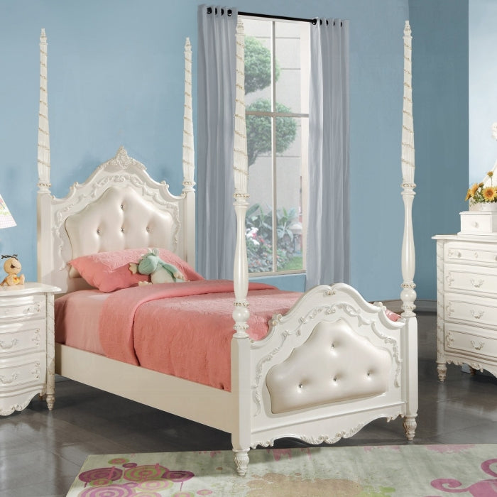 Pearl Full Bed