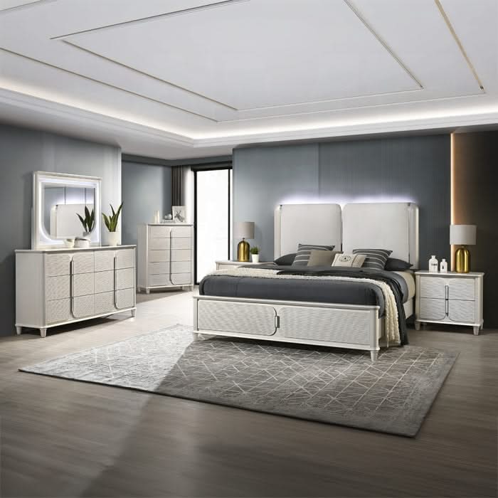 Laveda Eastern King Bed w/LED
