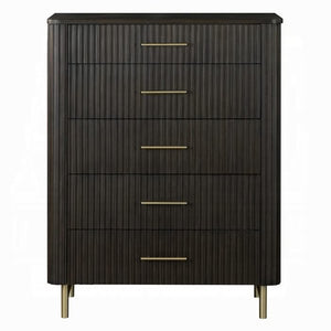 Clayten Chest