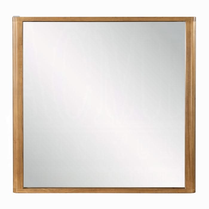 Zoey Mirror