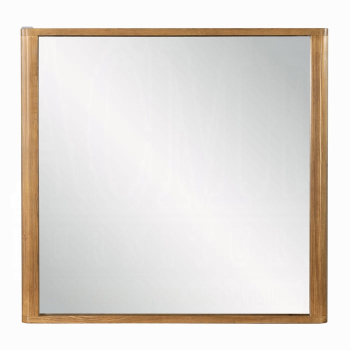 Zoey Mirror