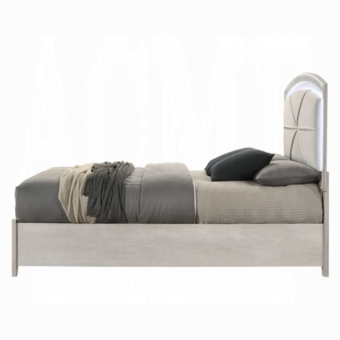 Ramondi EK Bed w/Storage & LED