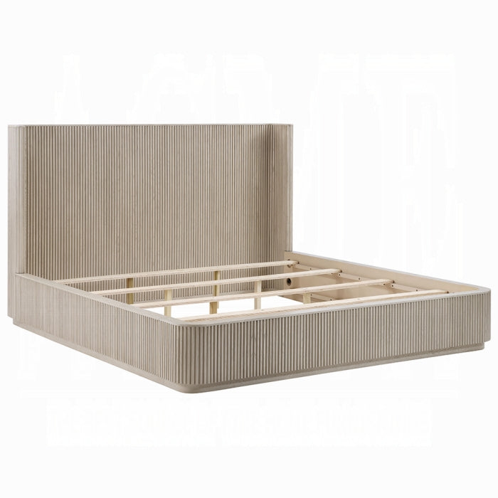 Leanna EK Bed