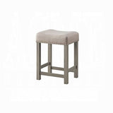 Juego de mesa de altura de mostrador Wandella de 4 piezas con USB