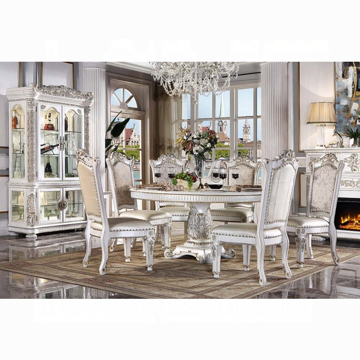 Vendome Round Dining Table W/Pedestal Base