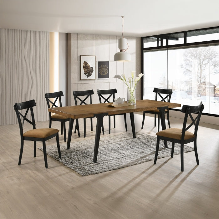 Hillary Dining Table W/2 Leaves
