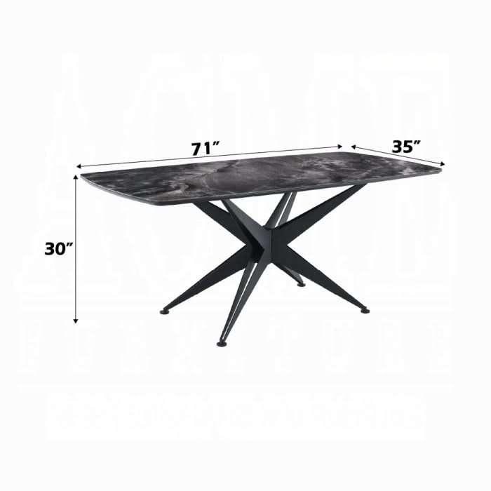 Klaus Dining Table