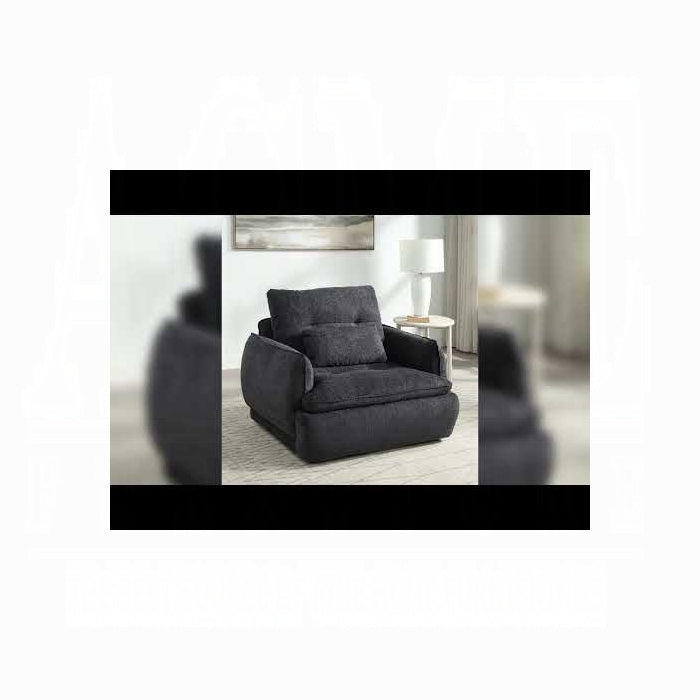 Jonina Sectional Sofa w/4 Pillows