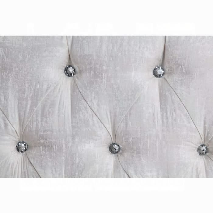 Sofá Nurmive con 7 almohadas