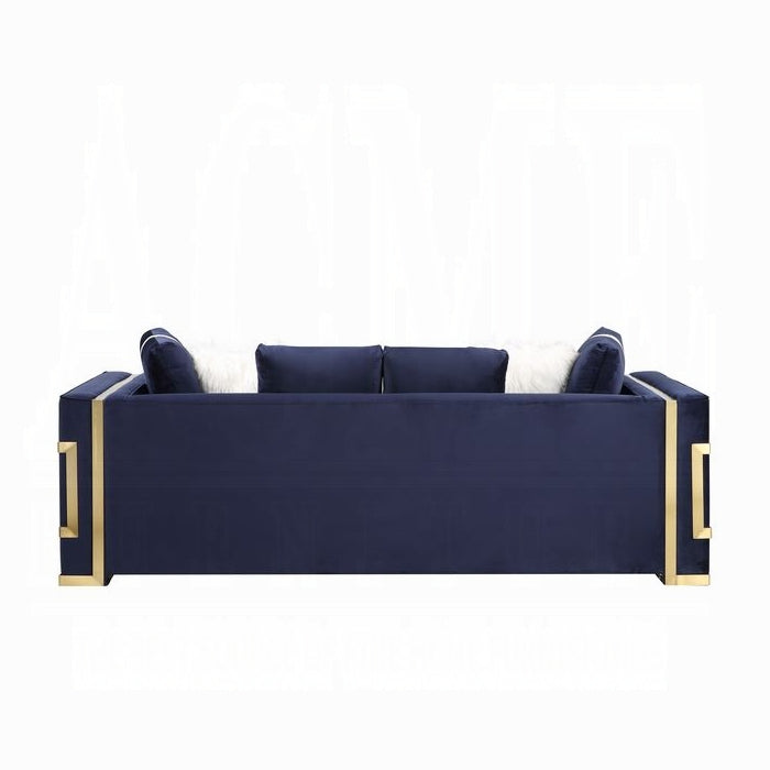 Virrux Sofa W/6 Pillows