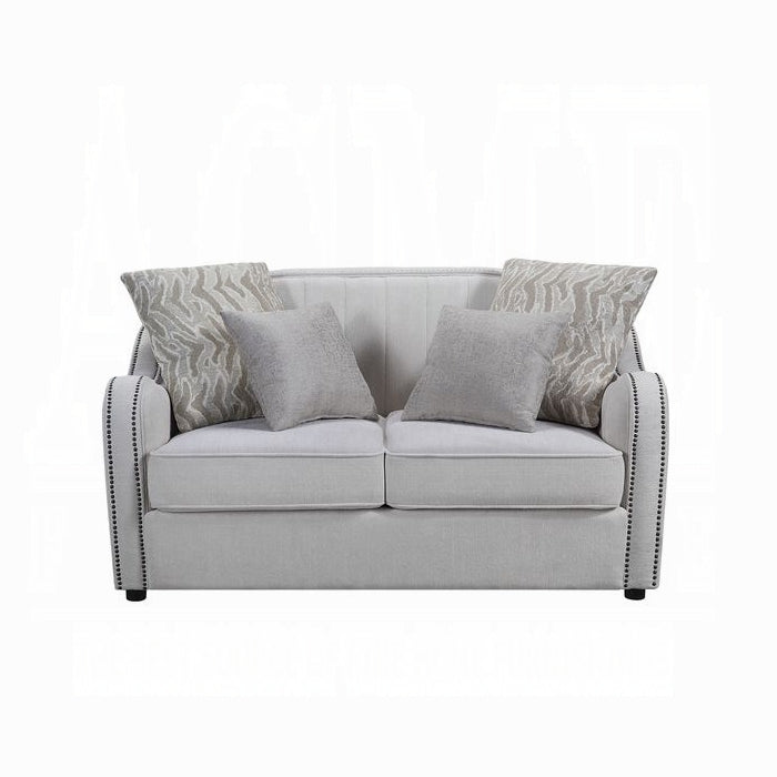 Mahler Loveseat W/4 Pillows