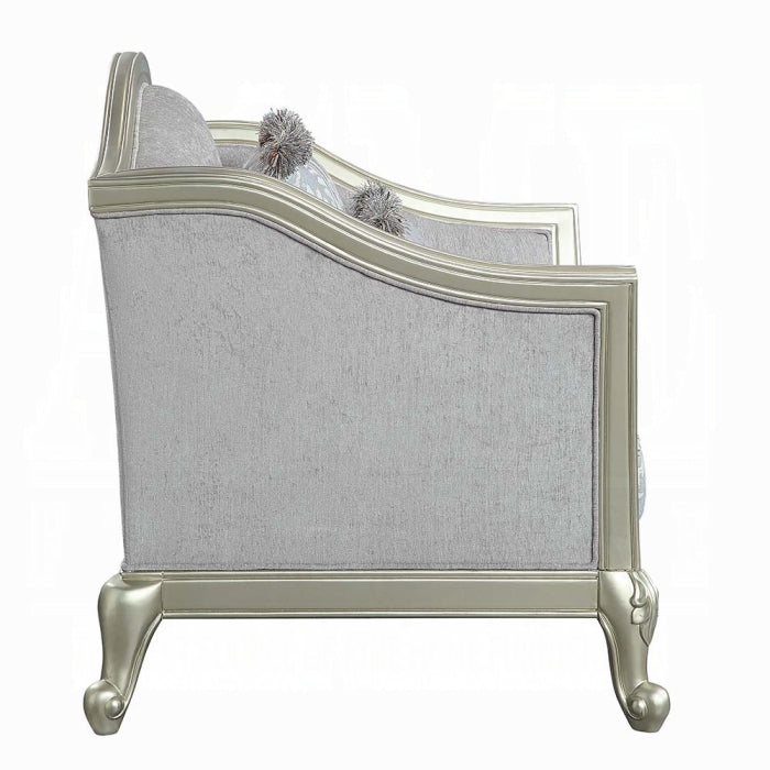 Qunsia Loveseat W/4 Pillows