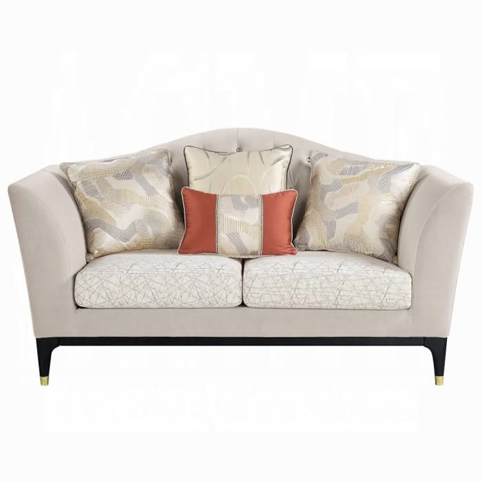 Loveseat Tayden con 4 almohadas