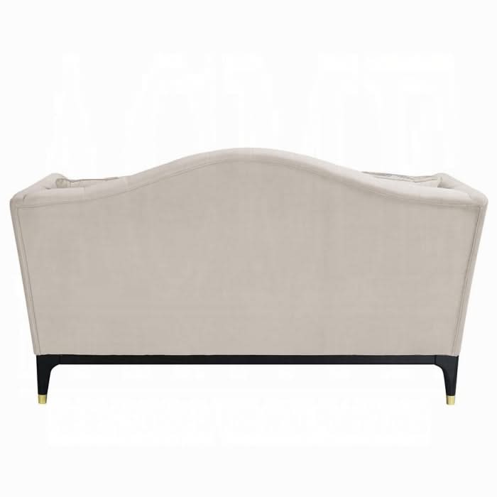Loveseat Tayden con 4 almohadas