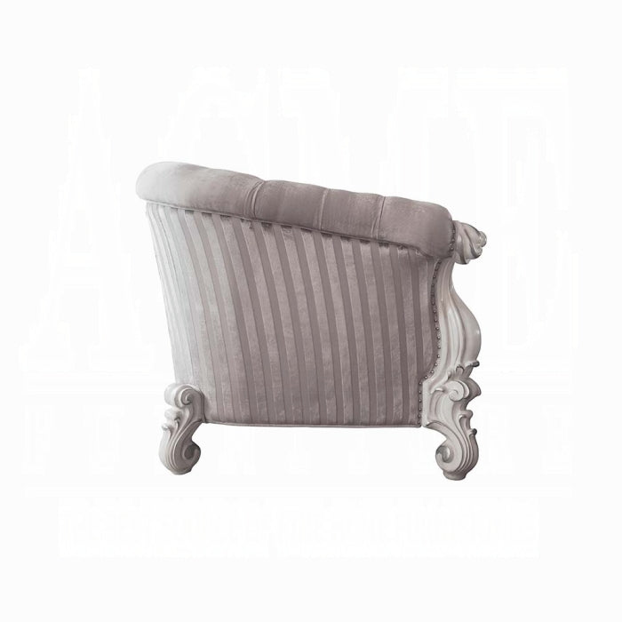 Versailles Loveseat W/5 Pillows