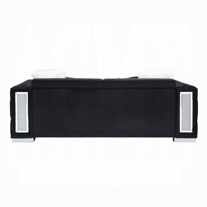 Trislar Sofa W/4 Pillows (Same 52525)
