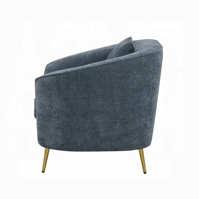 Sofá Nakendra con 2 almohadas