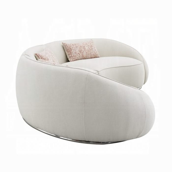 Sahara Sectional Sofa W/3 Pillows