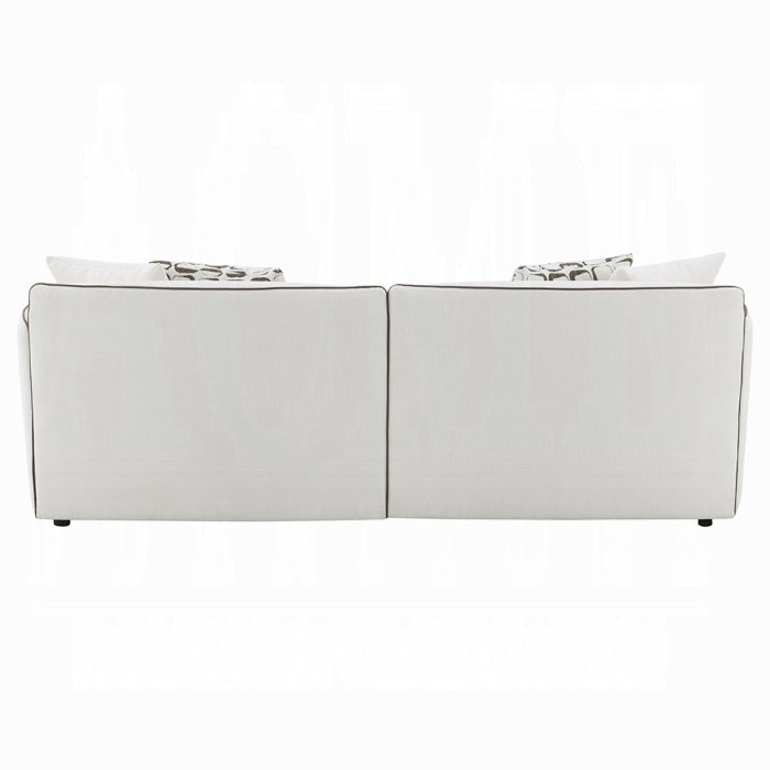 Yolanda Sofa w/4 Pillows