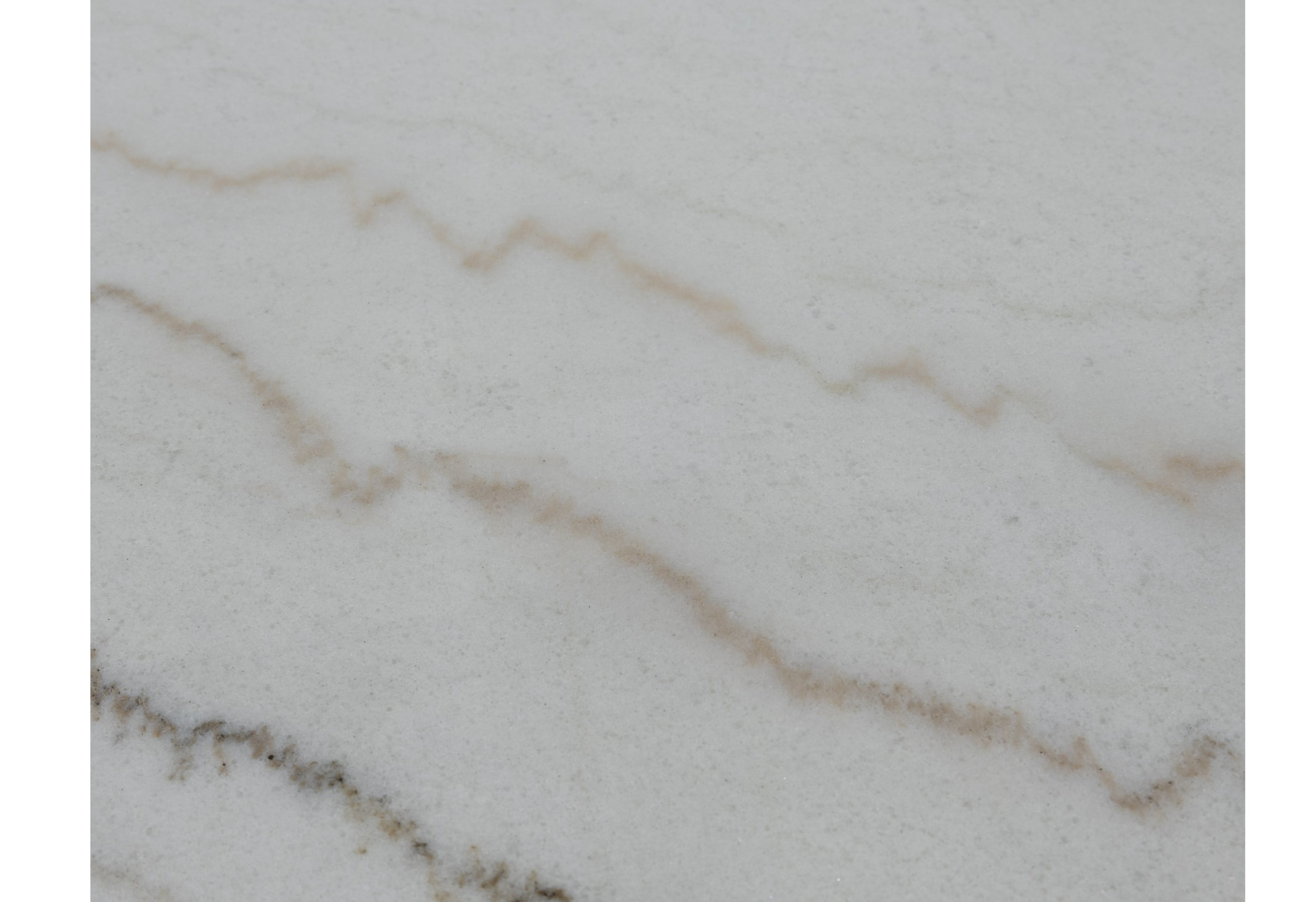 D8192 TRIANGLE BAR TABLE