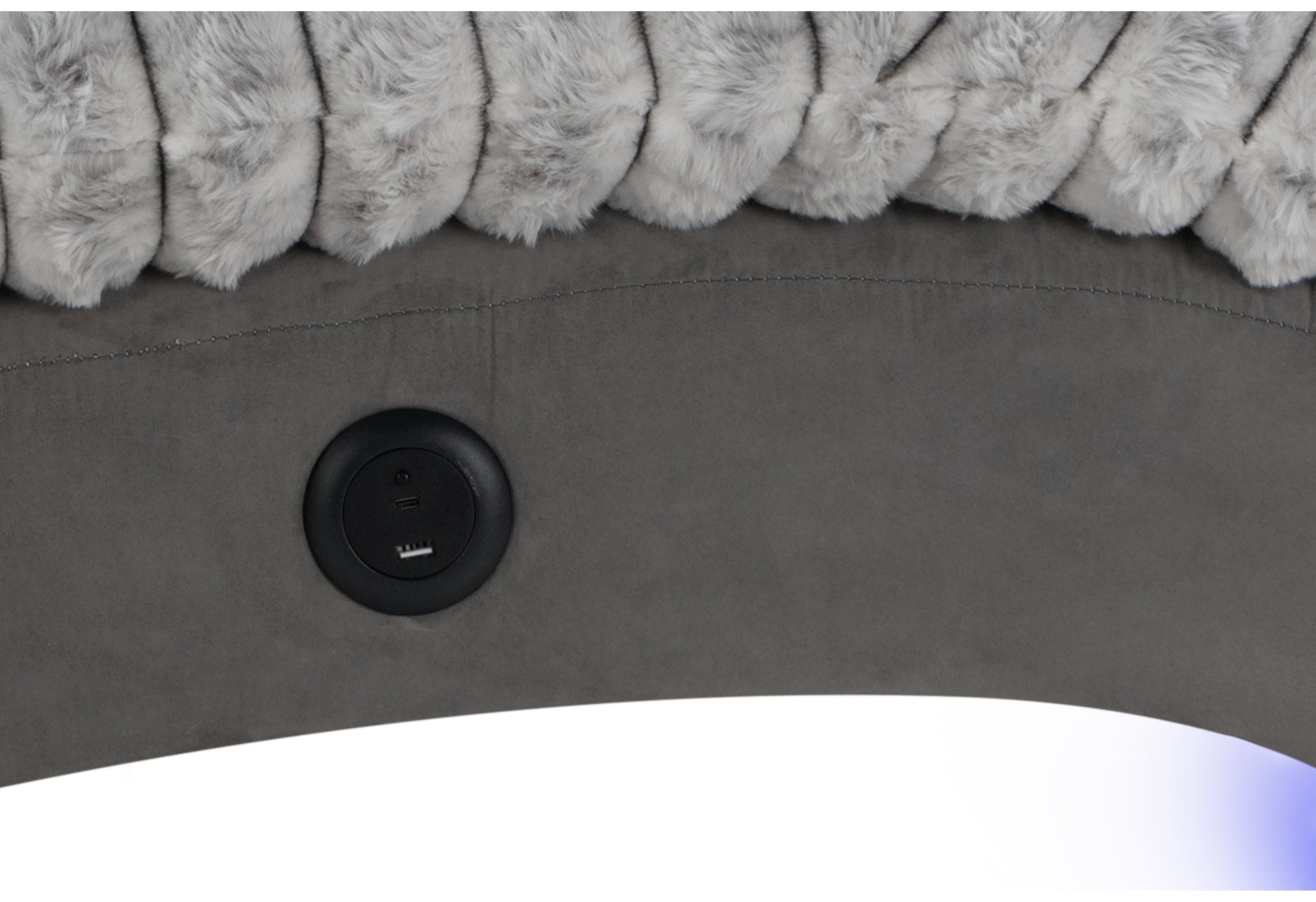 DOMINIC NICKEL/GREY 36 CHAISE WITH USB