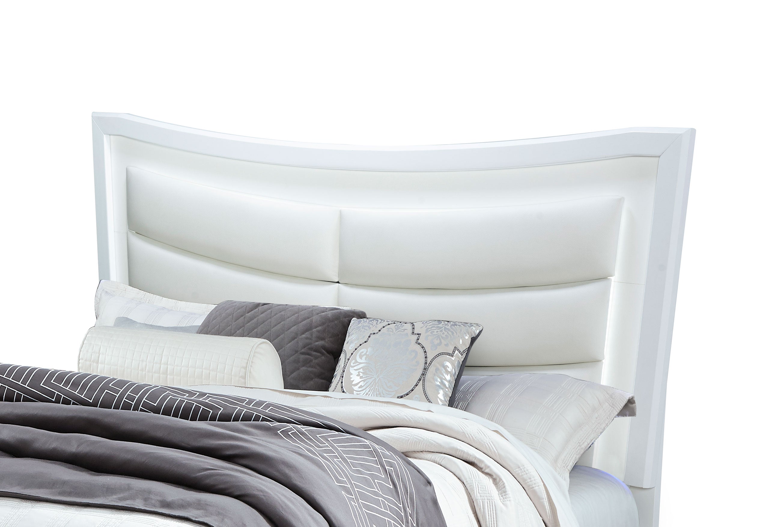 COLLETE WHITE QUEEN BED