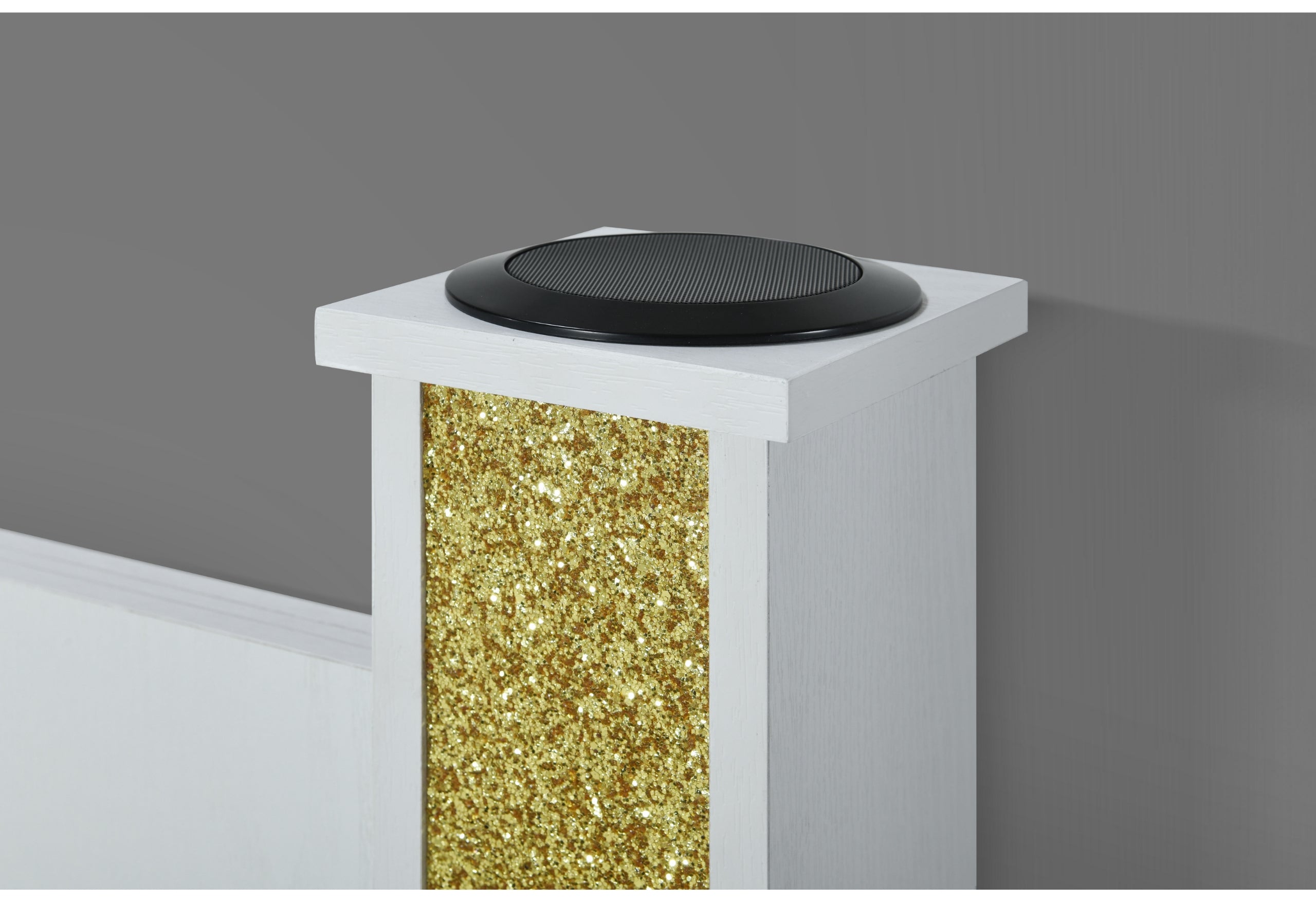 LOGAN WHITE/GOLD KING BED