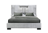Cama King color gris Oscar sin molduras de madera