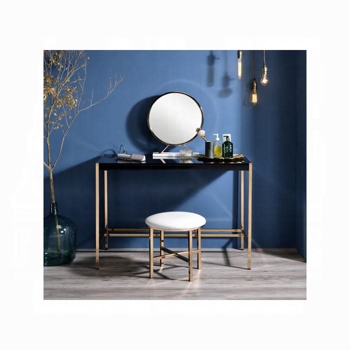 Midriaks Writing Desk W/USB