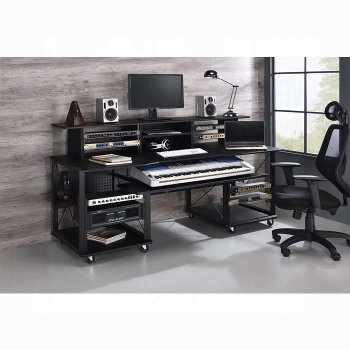 Megara Music Desk