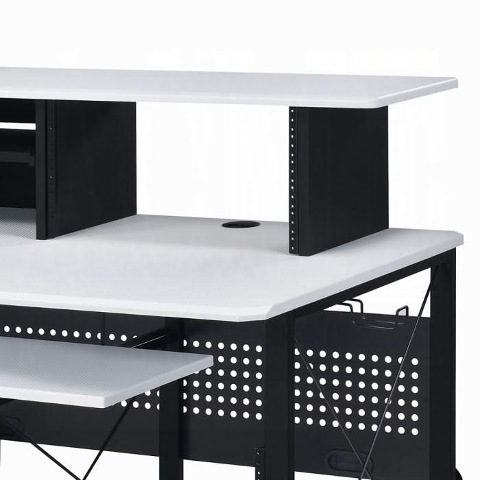 Megara Music Desk